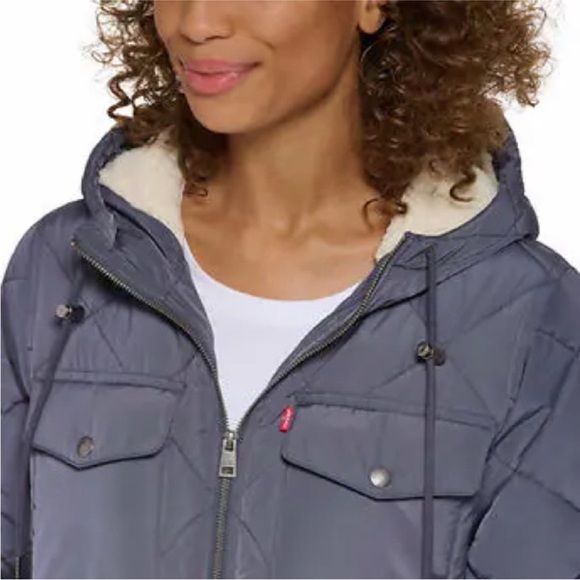 Levi's Womens' Quilted Parka with Plush Hood - Picture 6 of 6